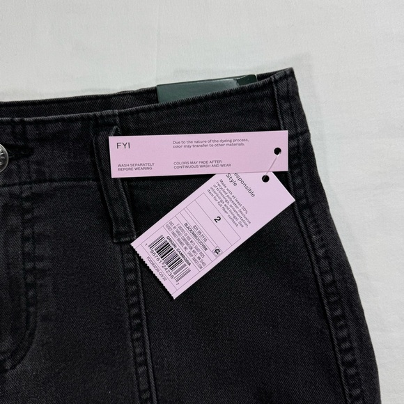 Wild Fable Women’s Black Jean Shorts - Picture 4 of 8